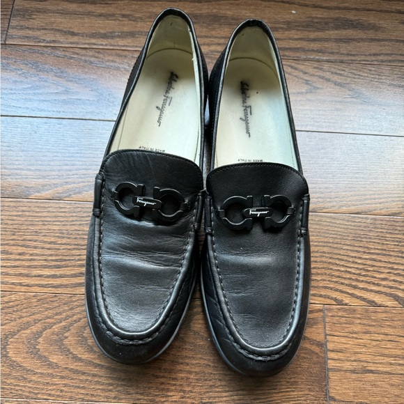 Salvatore Ferragamo Shoes - EUC Salvatore Ferragamo Leather Loafers